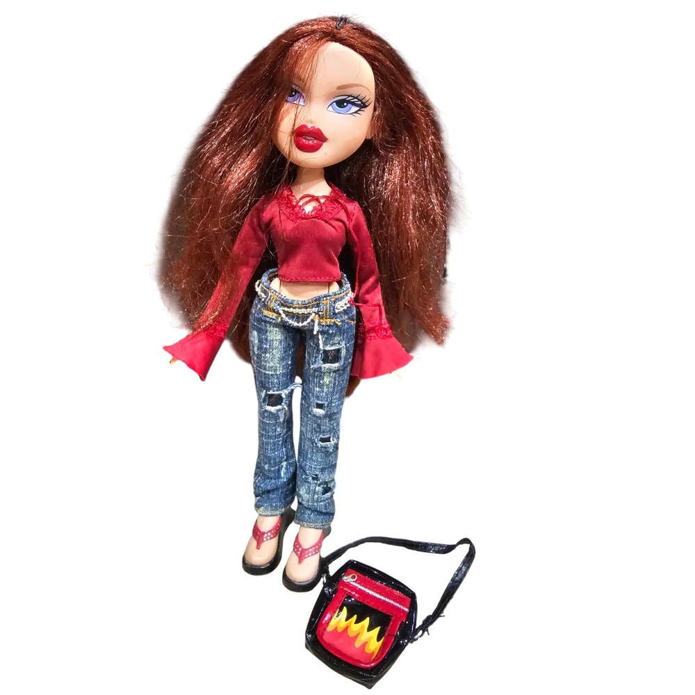 Bratz Twinz Twins Phoebe Doll Red Hair Blue Eyes Red Top Distressed Jeans MGA